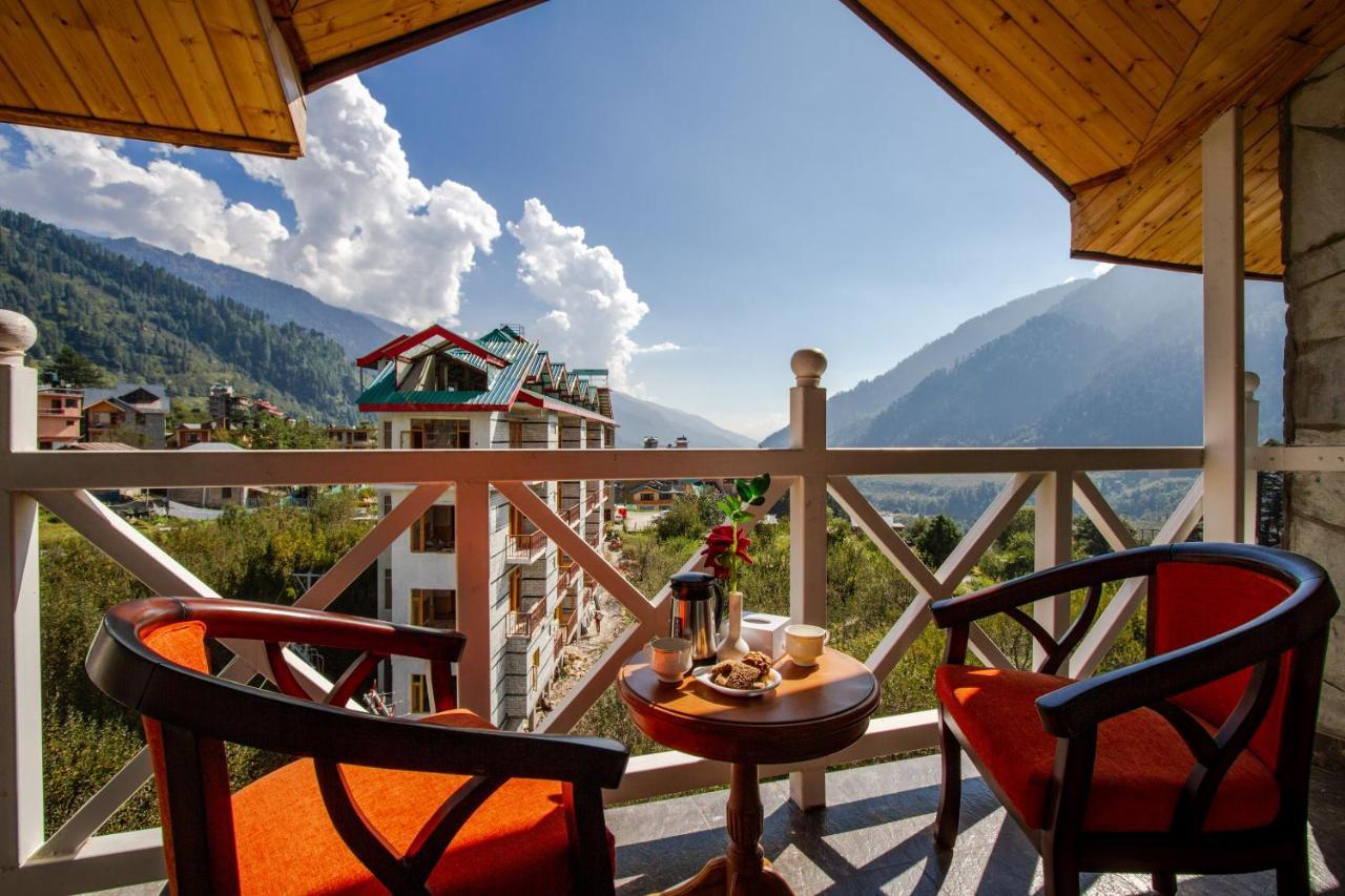 Tripli Hotels Stone House Cottage Manāli Eksteriør bilde