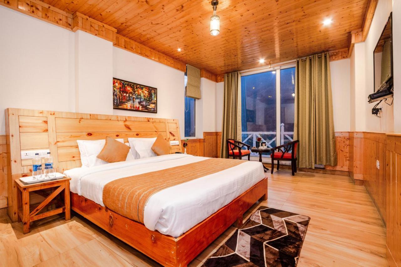 Tripli Hotels Stone House Cottage Manāli Eksteriør bilde