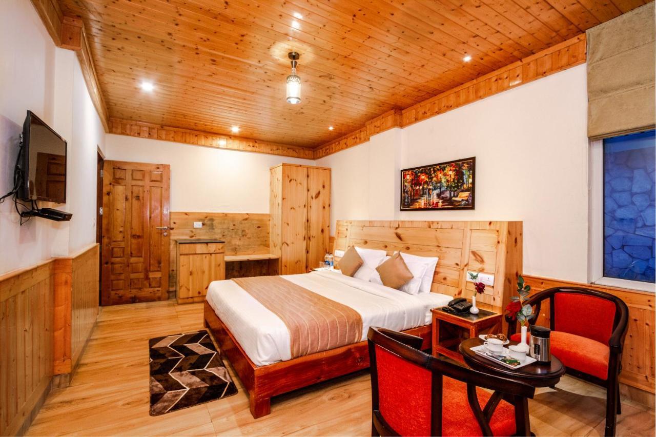 Tripli Hotels Stone House Cottage Manāli Eksteriør bilde