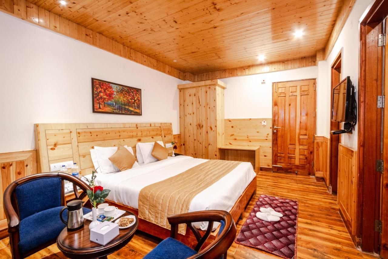 Tripli Hotels Stone House Cottage Manāli Eksteriør bilde