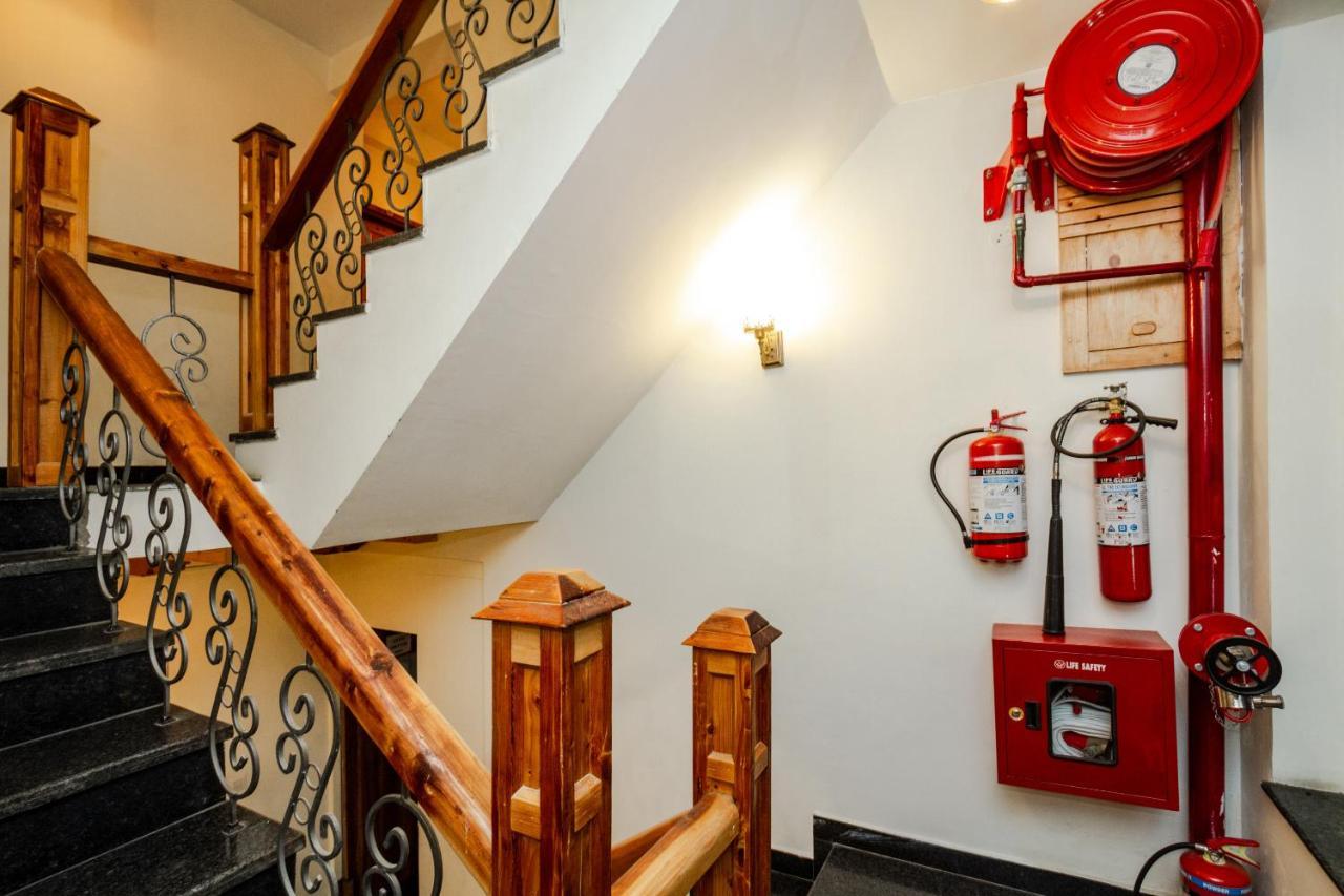 Tripli Hotels Stone House Cottage Manāli Eksteriør bilde