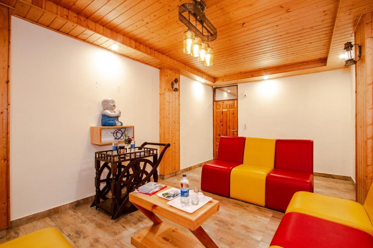 Tripli Hotels Stone House Cottage Manāli Eksteriør bilde