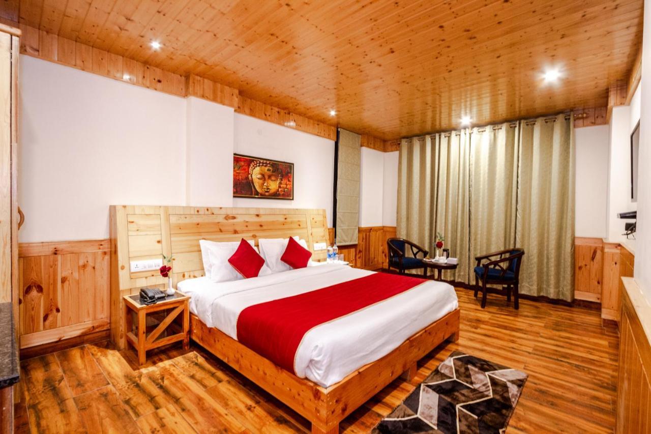 Tripli Hotels Stone House Cottage Manāli Eksteriør bilde